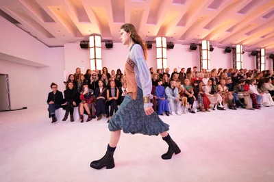 Look 8